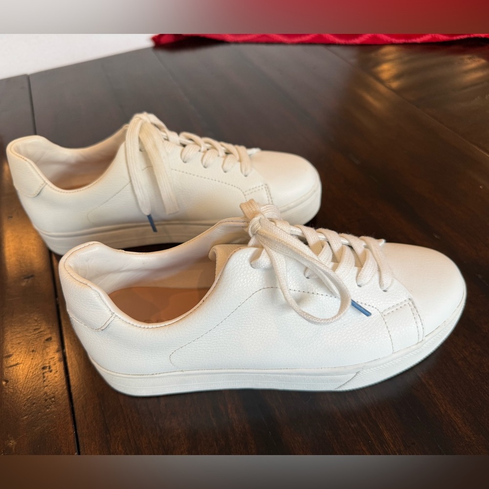 Boden White Lace-Up Women's Sneakers - Picture 3 of 11